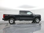 2024 F-250 Super Duty Thumbnail 25