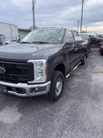 2024 F-250 Super Duty Thumbnail 2