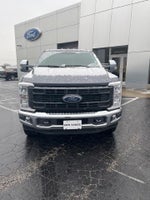 2024 F-250 Super Duty Thumbnail 9