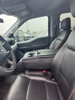 2024 F-250 Super Duty Thumbnail 12