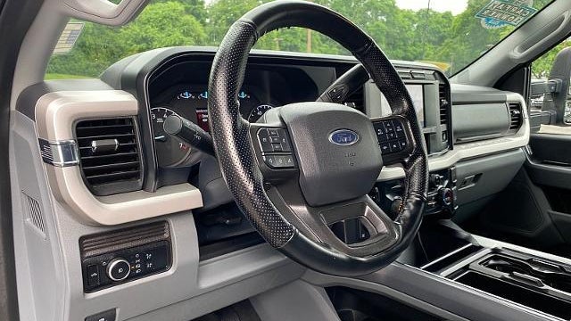 2024 Ford F-250 Super Duty XLT