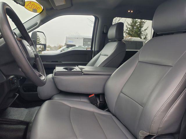2024 Ford F-250 - $37,988