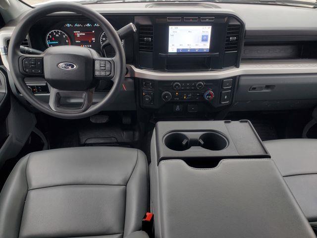 2024 Ford F-250 - $37,988