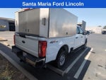 2023 F-250 Super Duty Thumbnail 3
