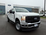2025 F-250 Super Duty Thumbnail 1