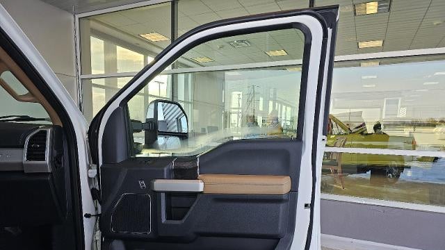 2022 Ford F-250 Super Duty Platinum