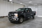 2024 F-250 Super Duty Thumbnail 3