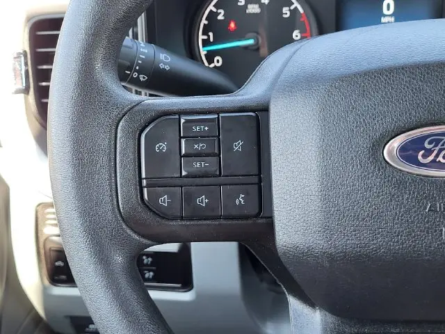 2025 Ford F-250 - $50,995