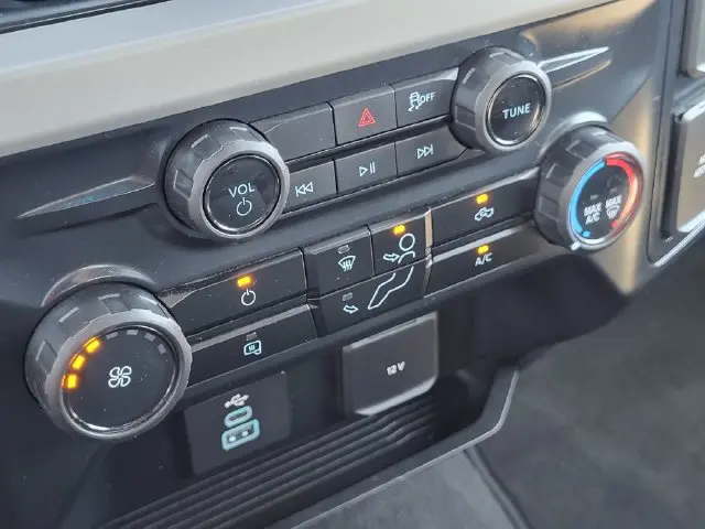 2025 Ford F-250 - $50,995