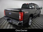 2025 F-250 Super Duty Thumbnail 4