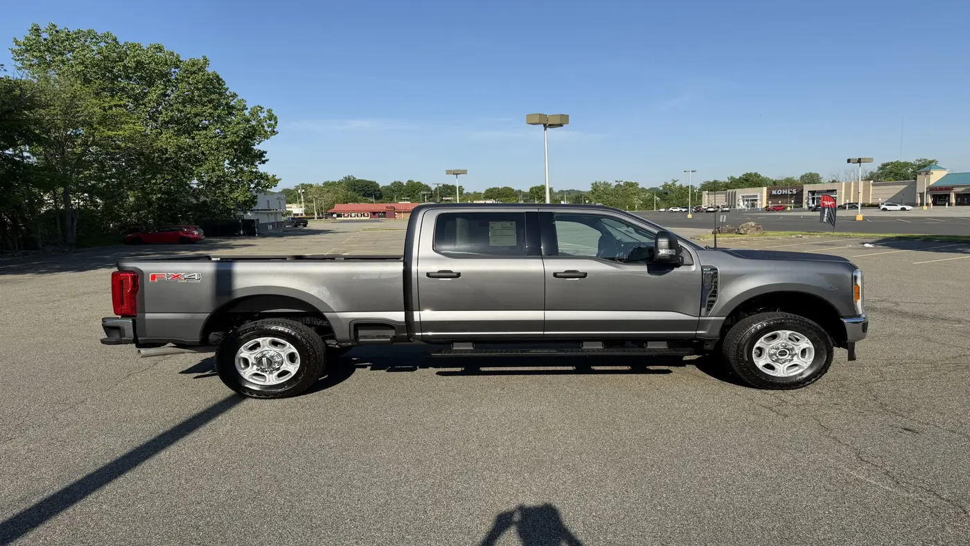 2026 Ford F-250 Super Duty Platinum
