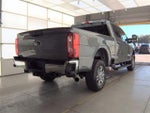 2025 F-250 Super Duty Thumbnail 3