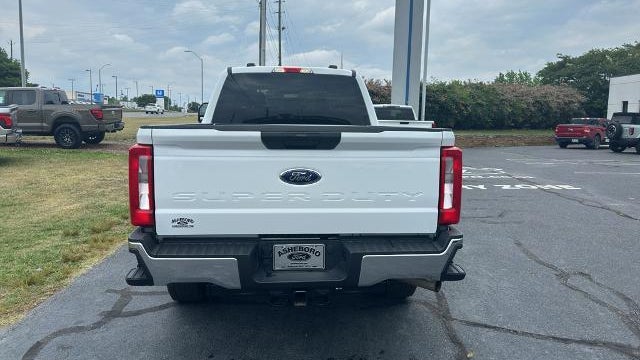 2026 Ford F-250 Super Duty Platinum