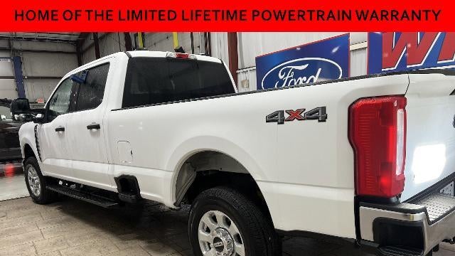 2024 Ford F-250 Super Duty Platinum