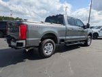 2025 F-250 Super Duty Thumbnail 4