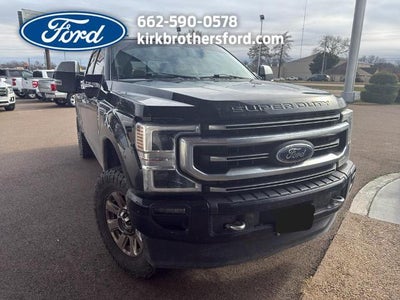 2022 Ford F-250 Super Duty 4X4 Platinum 4DR Crew Cab 8 FT. LB Pickup