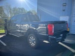 2023 F-250 Super Duty Thumbnail 2