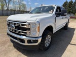 2023 F-250 Super Duty Thumbnail 2
