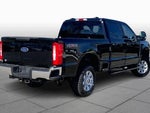 2024 F-250 Super Duty Thumbnail 12