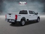 2023 F-250 Super Duty Thumbnail 5