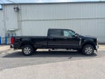 2025 F-250 Super Duty Thumbnail 4