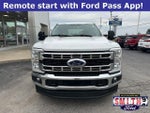 2023 F-250 Super Duty Thumbnail 2