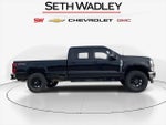 2024 F-250 Super Duty Thumbnail 2