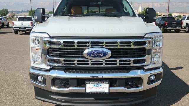 2026 Ford F-250 Super Duty Platinum