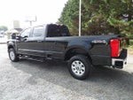 2024 F-250 Super Duty Thumbnail 3