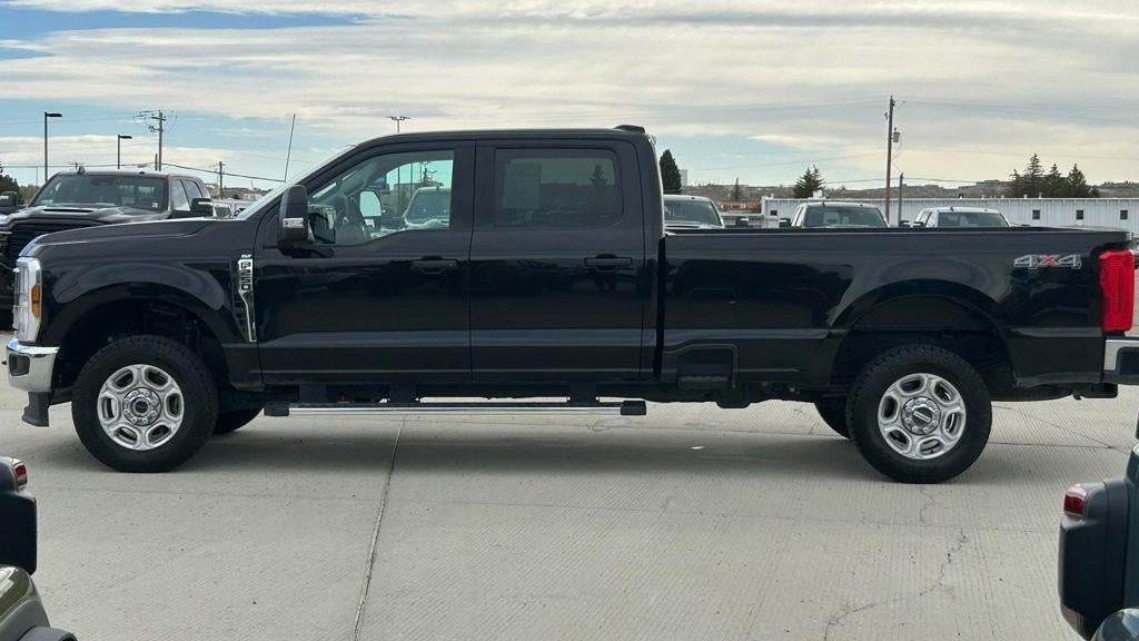 2025 Ford F-250 Super Duty XLT