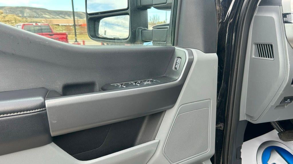 2025 Ford F-250 Super Duty XLT
