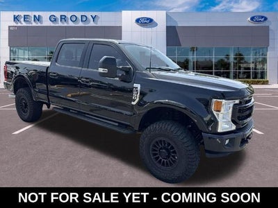 2022 Ford F-250 Super Duty 4X4 Lariat 4DR Crew Cab 6.8 FT. SB Pickup