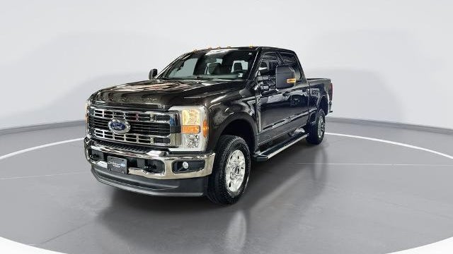 2025 Ford F-250 Super Duty Platinum