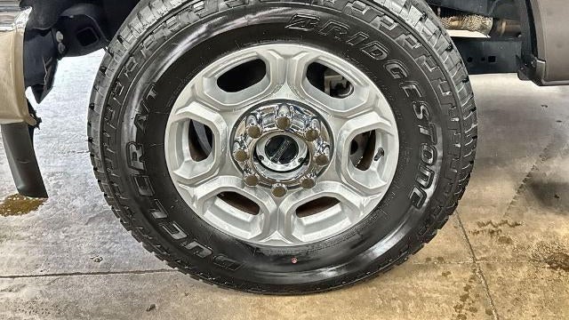 2025 Ford F-250 Super Duty Platinum