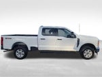 2025 F-250 Super Duty Thumbnail 9