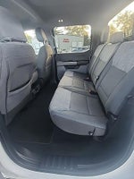 2025 F-250 Super Duty Thumbnail 11