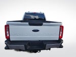 2025 F-250 Super Duty Thumbnail 6
