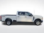 2025 F-250 Super Duty Thumbnail 9