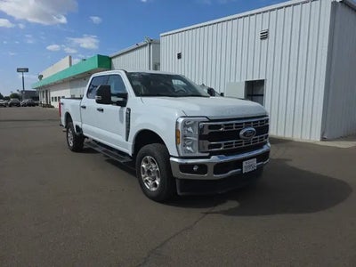 2025 Ford F-250 Super Duty 4X4 XLT 4DR Crew Cab 8 FT. LB Pickup