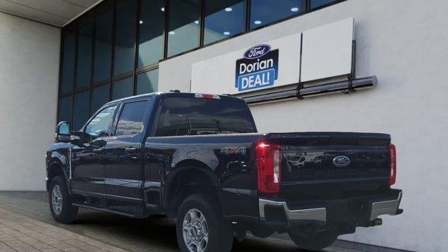 2025 Ford F-250 Super Duty Platinum