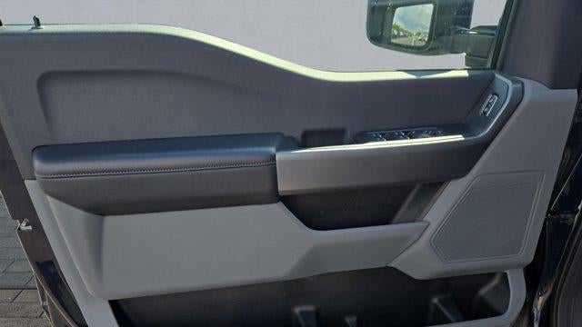 2025 Ford F-250 Super Duty Platinum