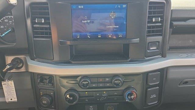 2025 Ford F-250 Super Duty Platinum