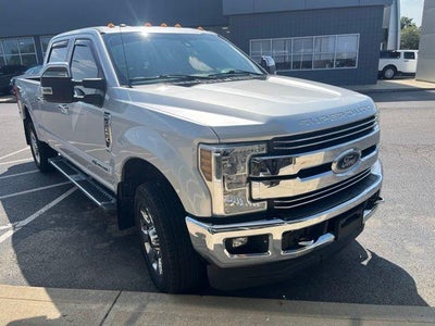 2018 Ford F-250 Super Duty 4X4 Lariat 4DR Crew Cab 6.8 FT. SB Pickup