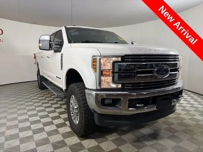 2018 Ford F-250 Super Duty 4X4 Lariat 4DR Crew Cab 6.8 FT. SB Pickup