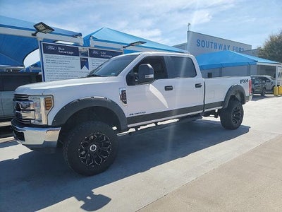 2018 Ford F-250 Super Duty 4X4 Limited 4DR Crew Cab 6.8 FT. SB Pickup
