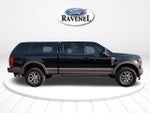 2022 F-250 Super Duty Thumbnail 3