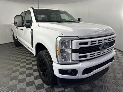 2023 Ford F-250 Super Duty 4X4 XLT 4DR Crew Cab 8 FT. LB Pickup