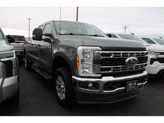 2024 Ford F-250 Super Duty with Carbonized Gray Metallic Exterior