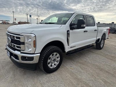 2024 Ford F-250 Super Duty 4X4 Platinum 4DR Crew Cab 8 FT. LB Pickup