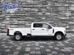 2024 F-250 Super Duty Thumbnail 2